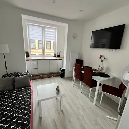 Katzensprung Zum Holstentor! アパート *